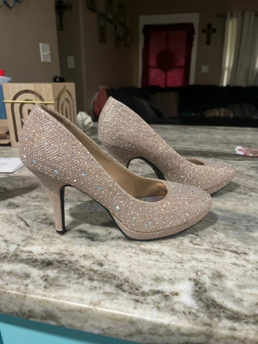 Beige/Gold heels